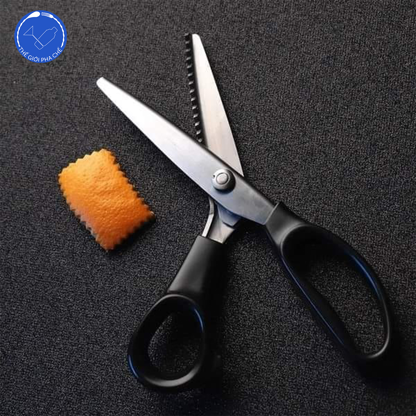 Kéo cắt tạo hình