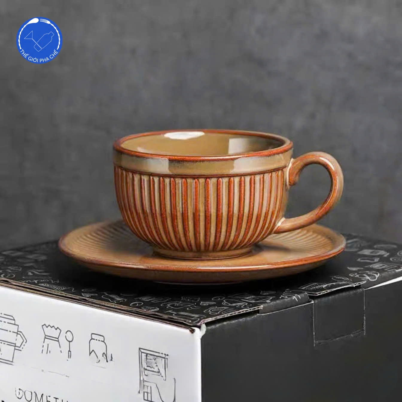 Tách sứ màu cafe truyền thống