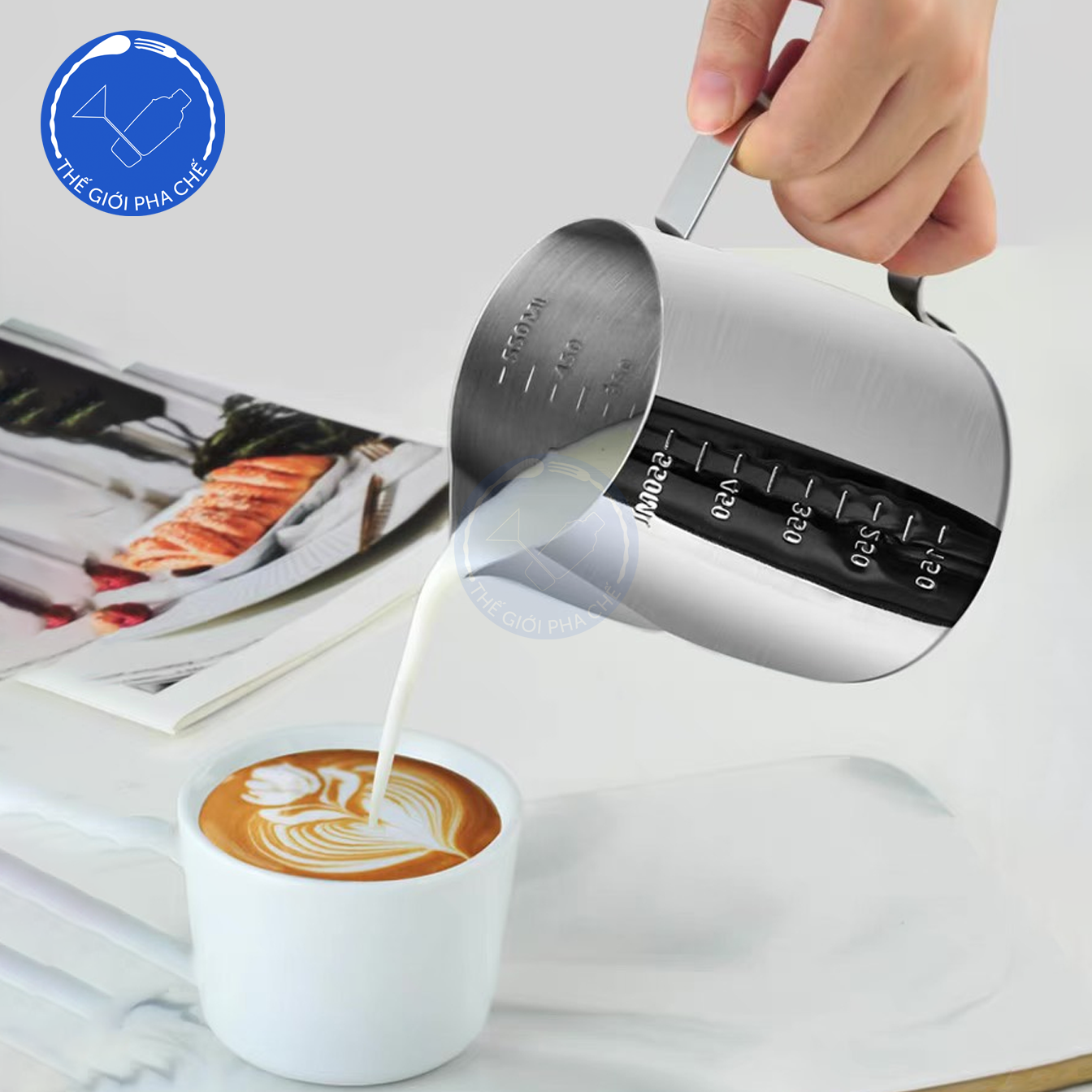 Ca đánh sữa inox có vạch đong (trong +ngoài) - 10
