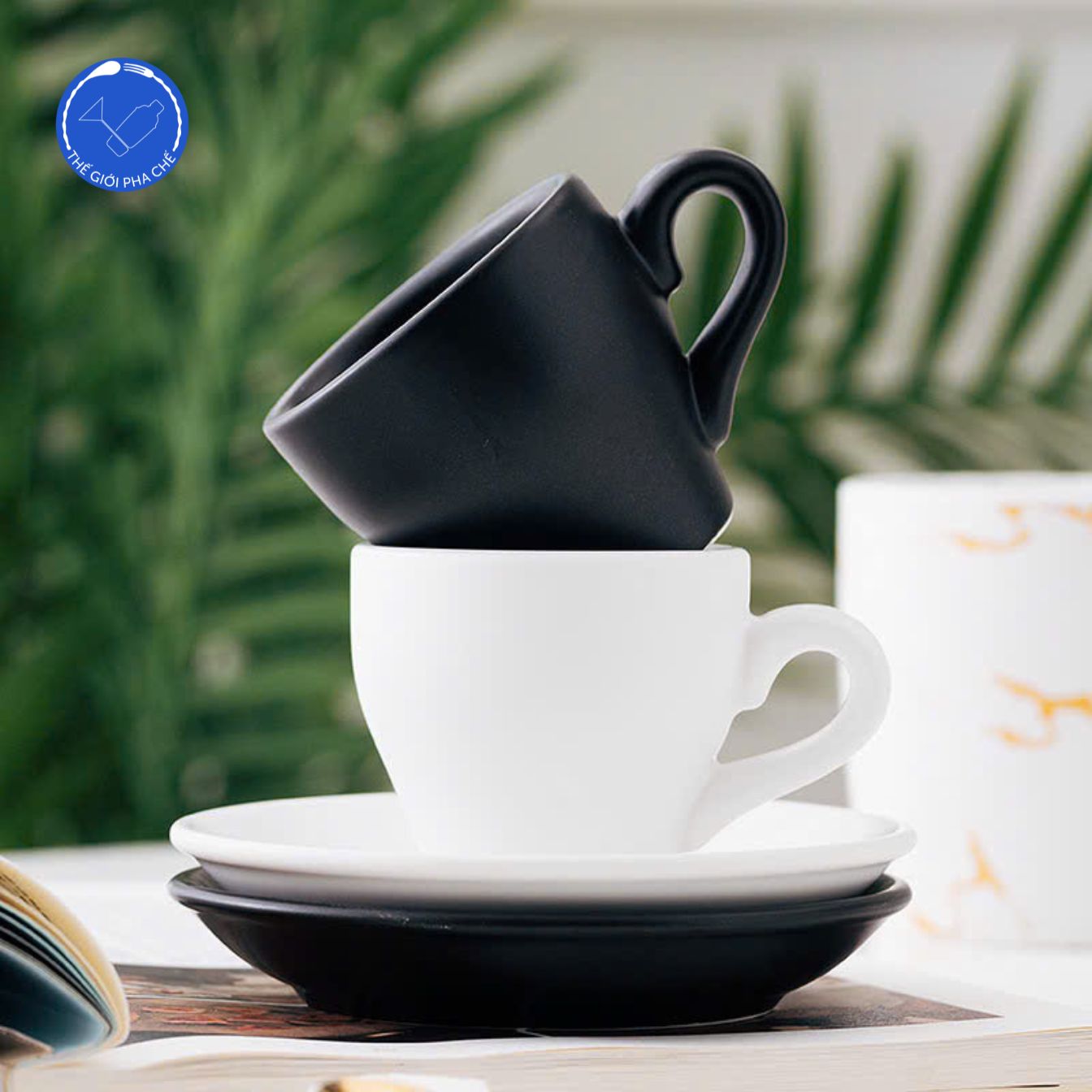 Tách sứ espresso đen lì 