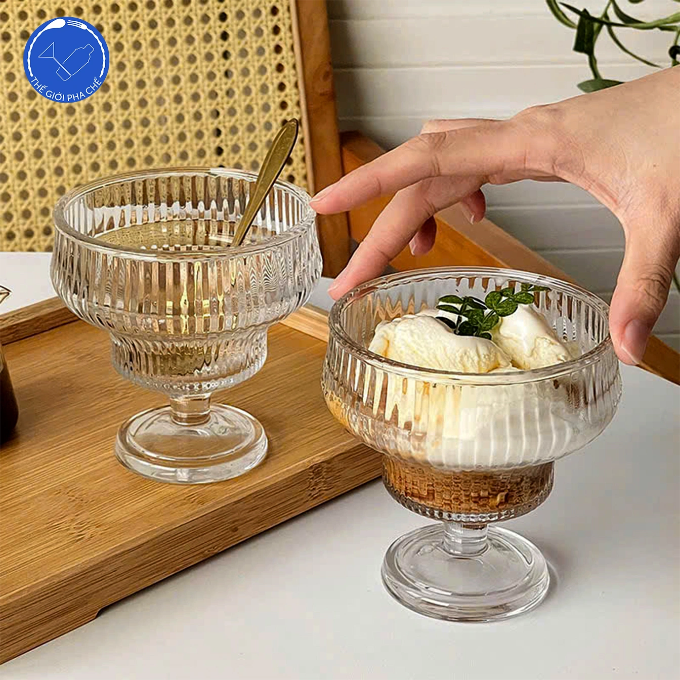 Ly kem sọc hai tầng 300ml F223